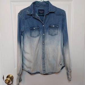 American Eagle Ombre Denim Pearl Snap Long Sleeve Shirt Western Shacket Size S